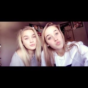 Meet your Posher, Claire